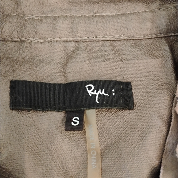 Ryu Textured Faux Leather Dark Brown Women's Jacket - Picture 8 of 9